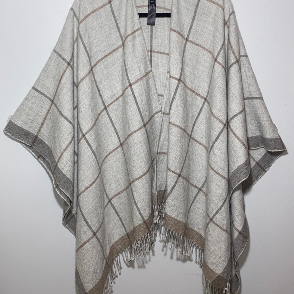 Eileen Fisher Woman 100% Baby Alpaca Taupe Window Pane Plaid Poncho Shawl